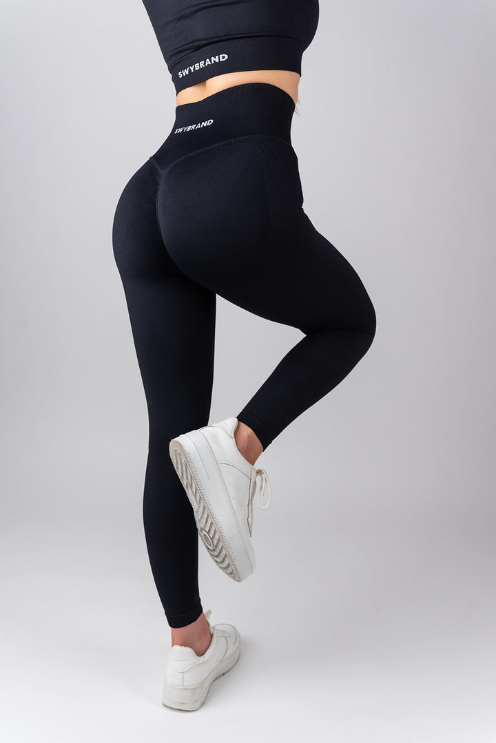 Push Statement Leggings